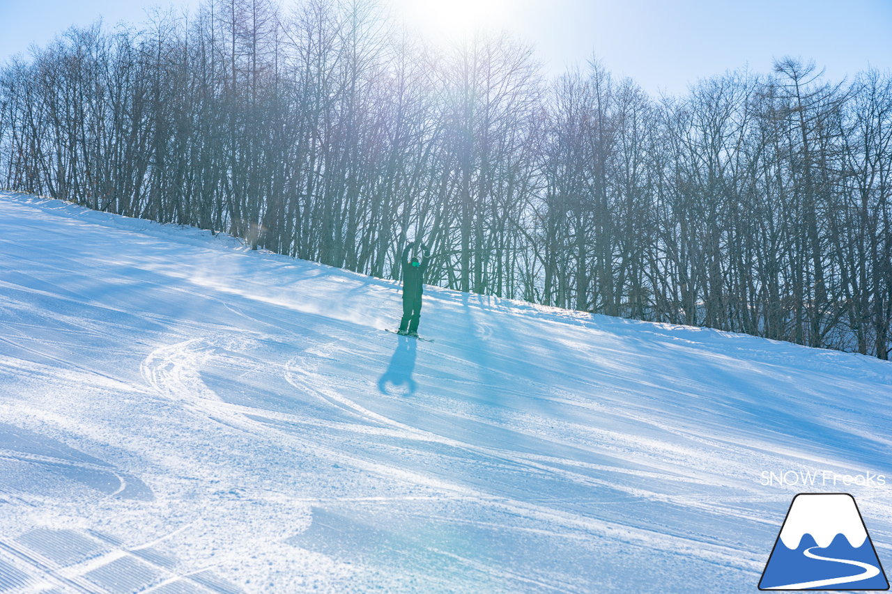 幕別町白銀台スキー場｜広大な十勝平野の向こうには、北海道の背骨・日高山脈。大地のスケール感が違う、ロケーション抜群のローカルスキー場へ(^^)/